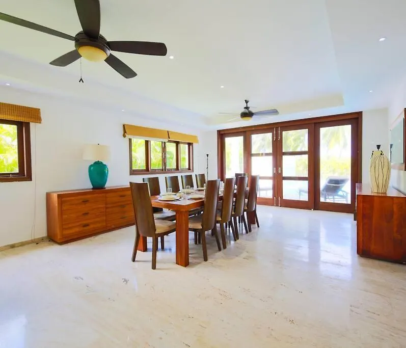 Villa Julia Punta Cana 0*,
